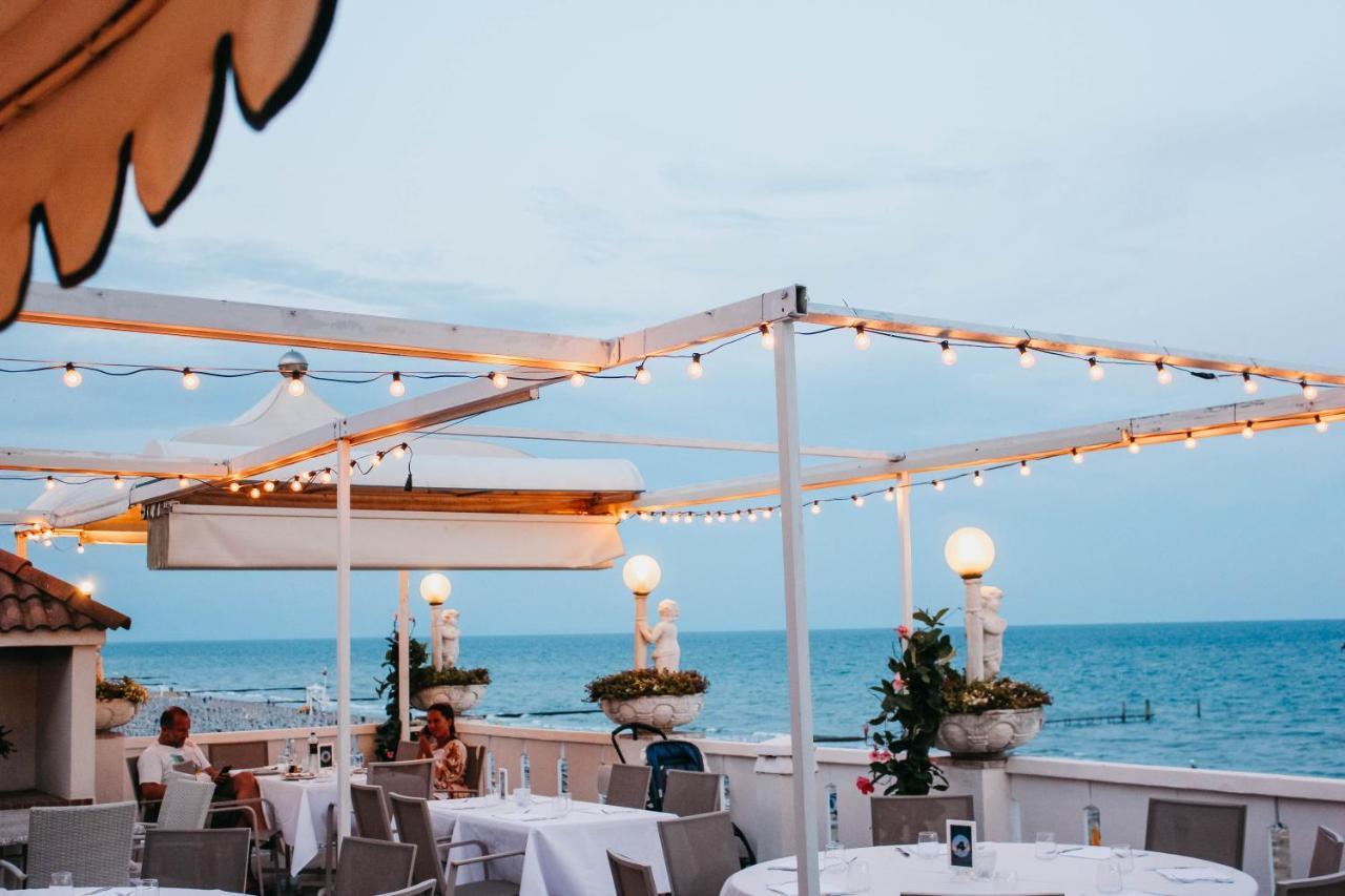 Hotel Villa Sorriso Lido di Jesolo Eksteriør billede